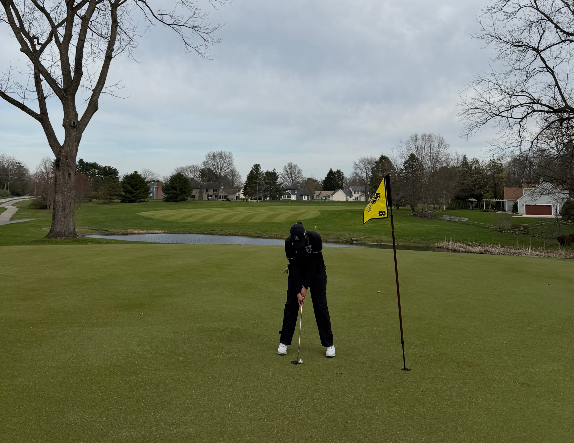 Holy Cross Women&rsquo;s Golf Earns Runner-Up Finish at Home Invitational